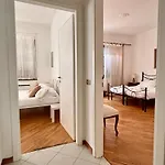 Appartement Federighi 2bd, 2bath, With Elevator By Florencehospitality Com *