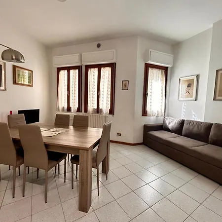 Federighi 2bd, 2bath, With Elevator By Florencehospitality Com Firenze