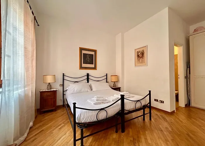 Federighi 2bd, 2bath, With Elevator By Florencehospitality Com Floransa