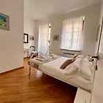 Apartment Federighi 2bd, 2bath, With Elevator By Florencehospitality Com Florenz